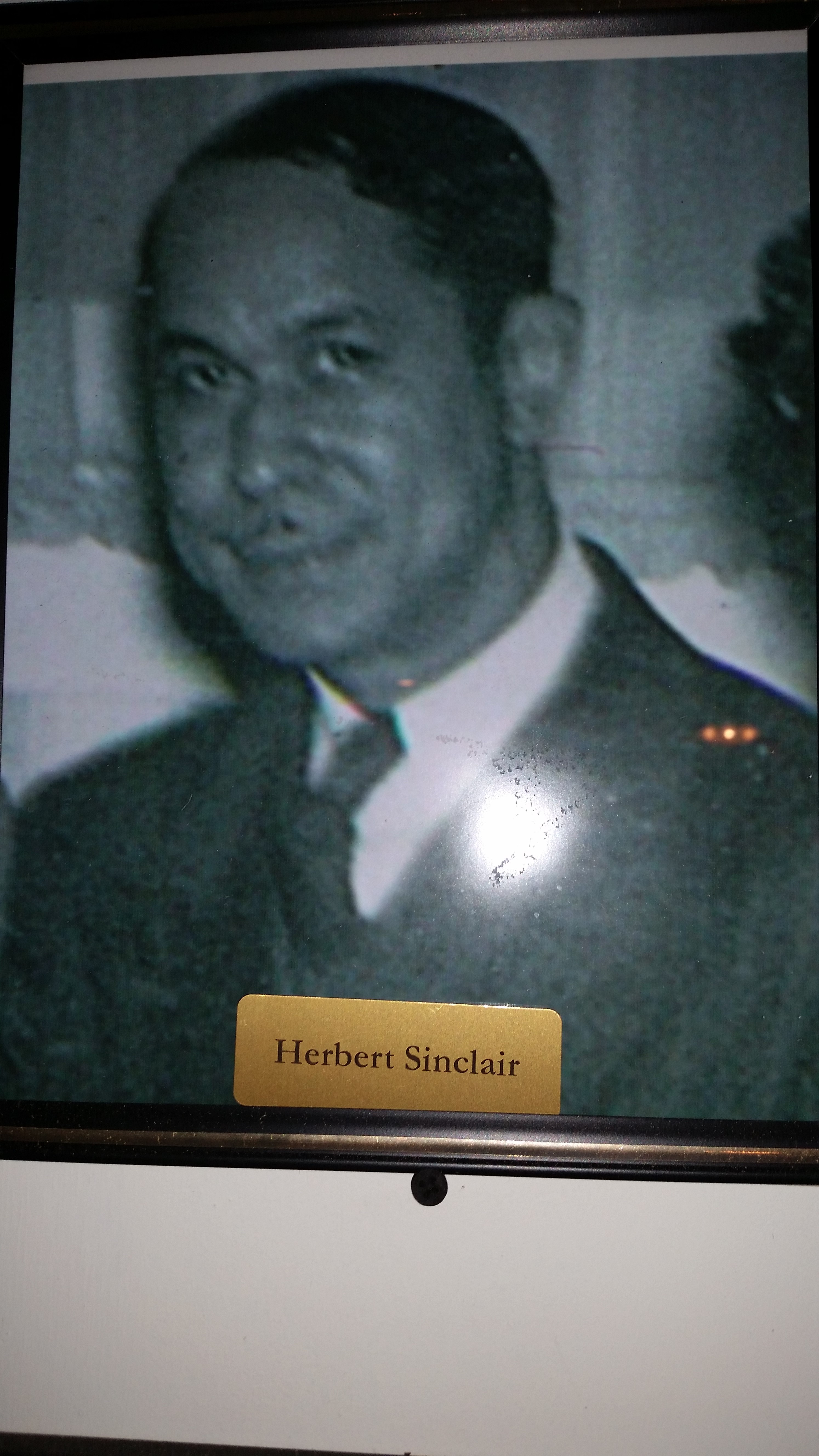 Mr. Herbert Sinclair